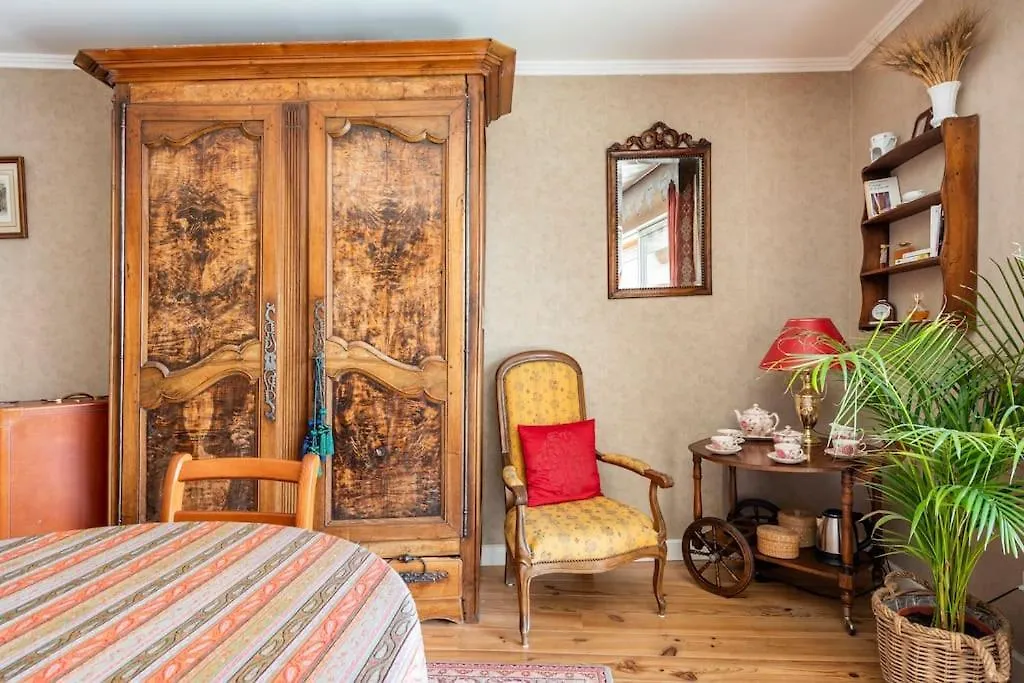 Six Chandelles M'Etaient Comptees Puimoisson Bed & Breakfast