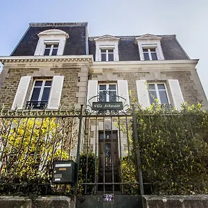 https://villa-athanaze.inbrittany.com